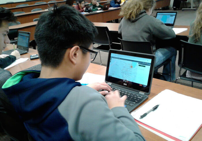 A student completes the ArcGIS Online Redistricting Exercise of his state.